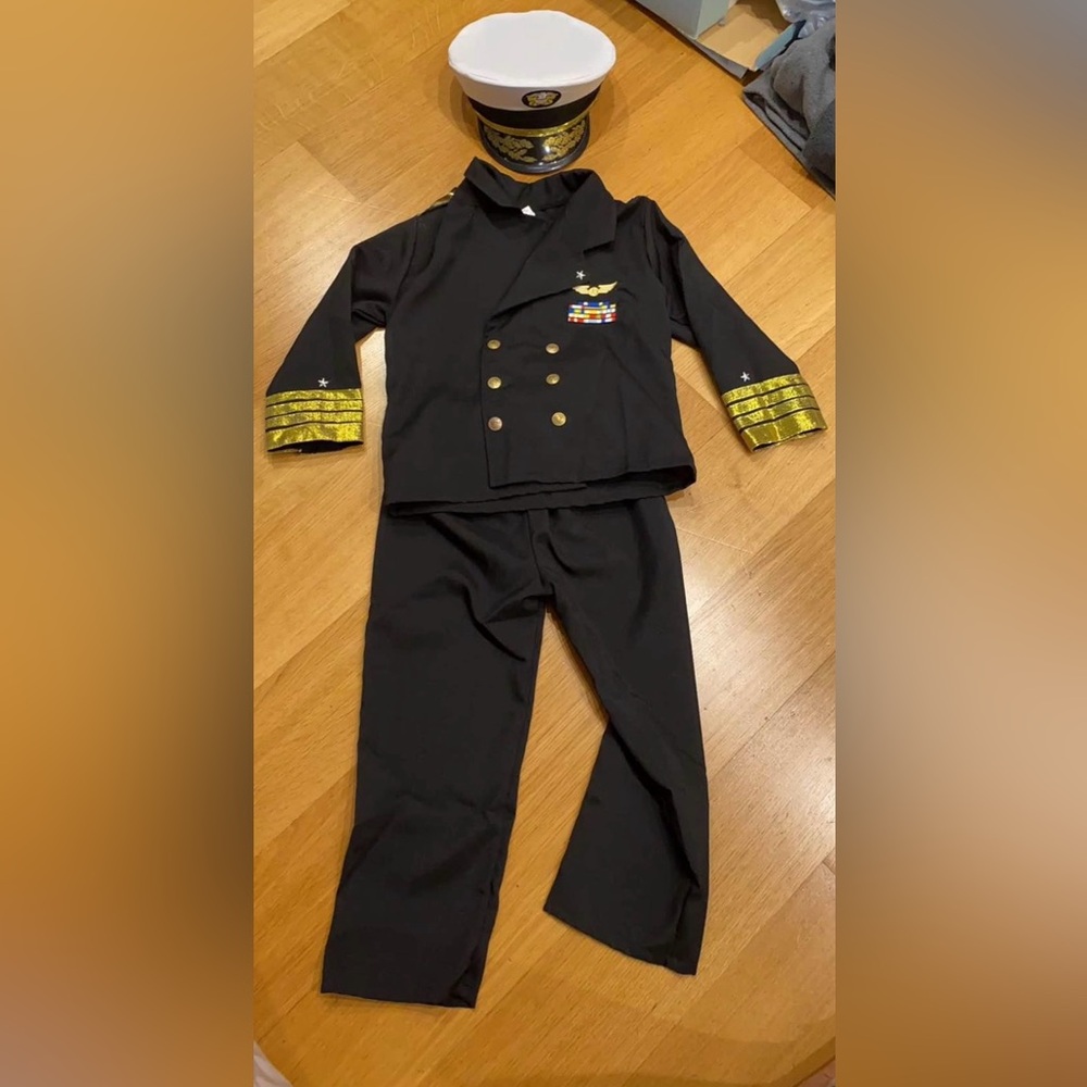 Children’s Captains/police chief costume